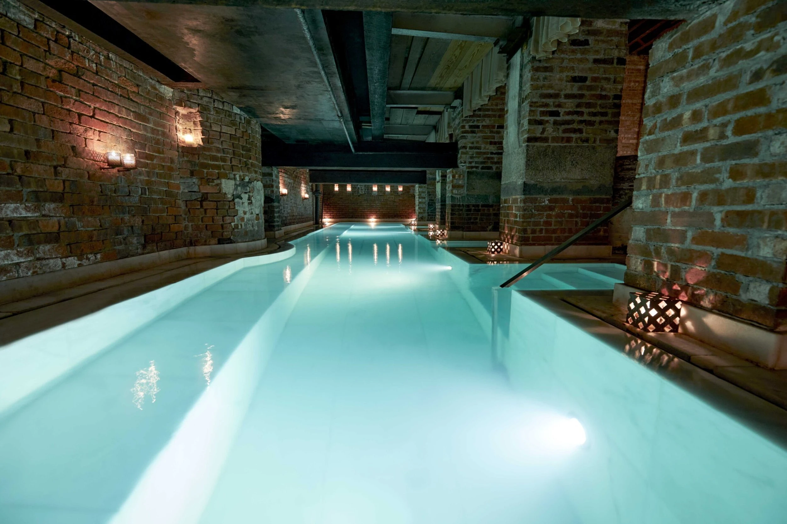 AIRE Ancient Baths interior pool